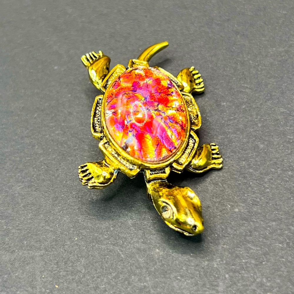 Vintage Turtle Gold Pink Red Turtle Brooch Pin - Picture 2 of 7
